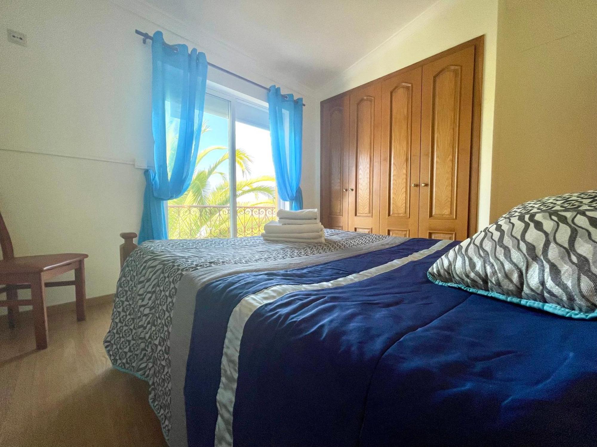Ana Villa Albufeira